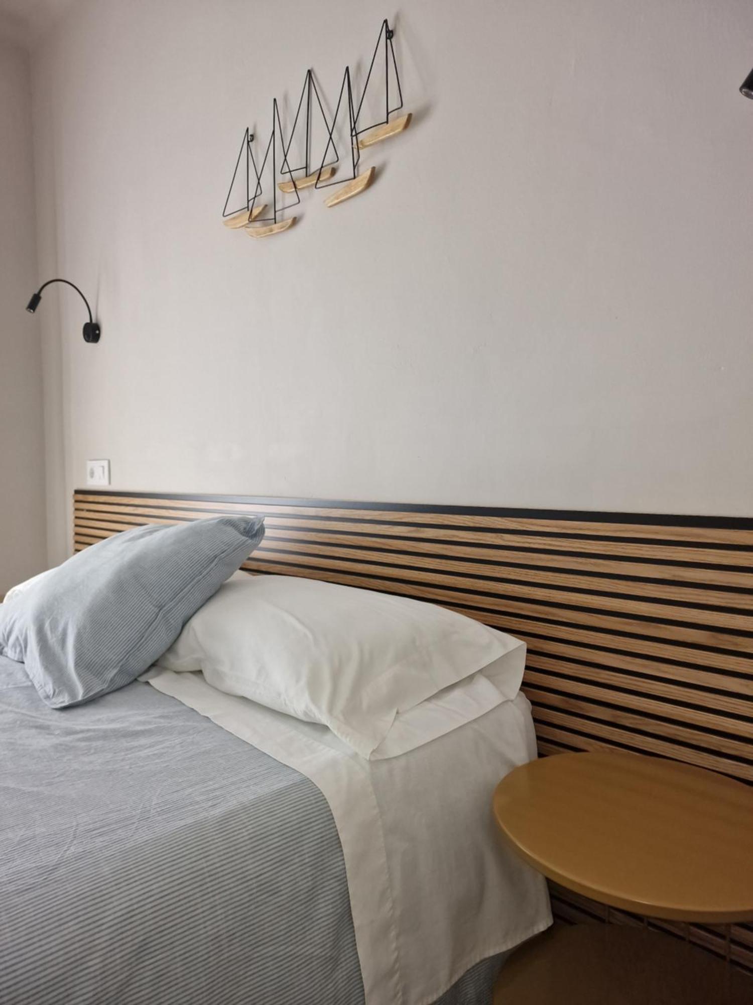 Hotel Pensio Torrent L' Escala Zewnętrze zdjęcie