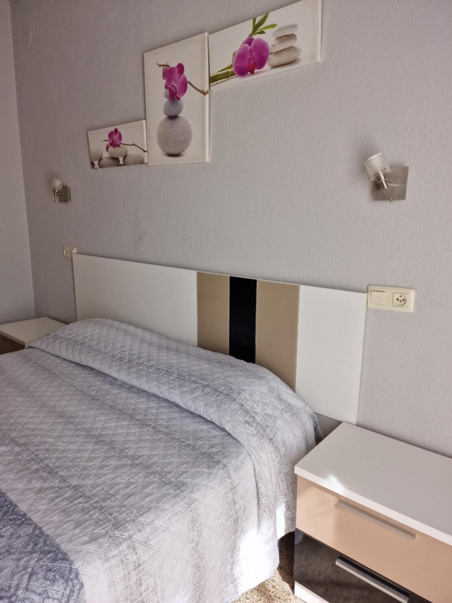 Hotel Pensio Torrent L' Escala Zewnętrze zdjęcie