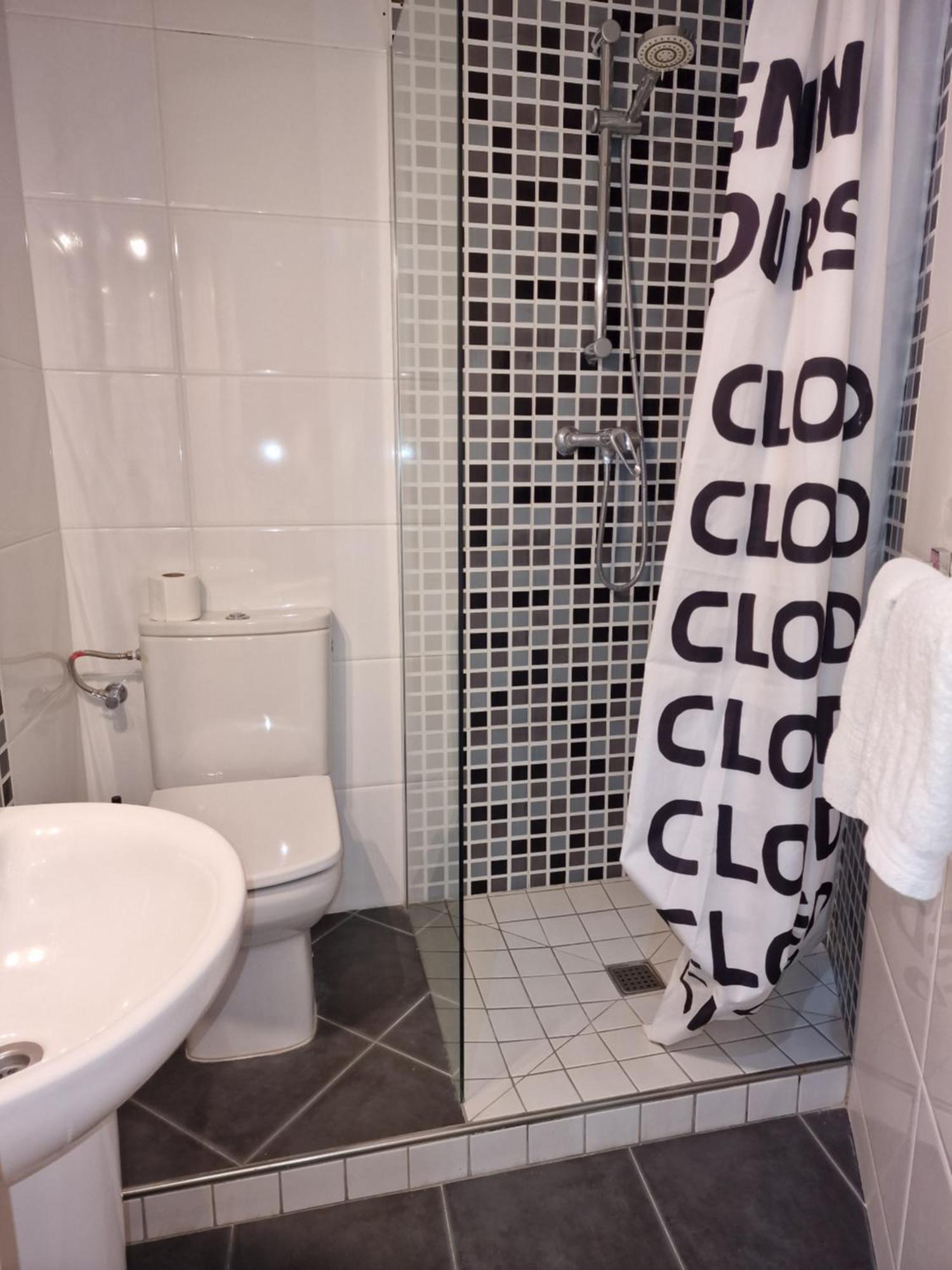 Hotel Pensio Torrent L' Escala Zewnętrze zdjęcie